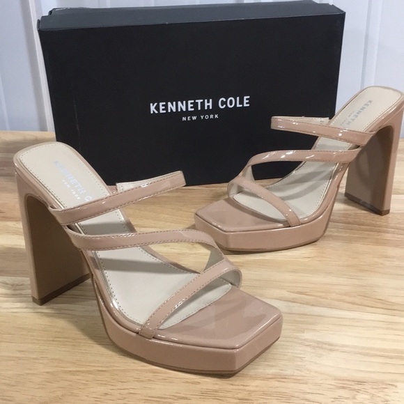 New WB Woman’s Kenneth Cole New York Tala Healed Sandals - Picture 1 of 5